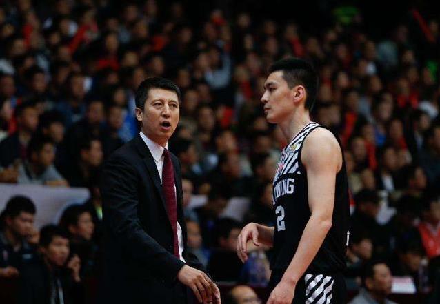 杨鸣换帅,辽篮新星杨鸣最新消息