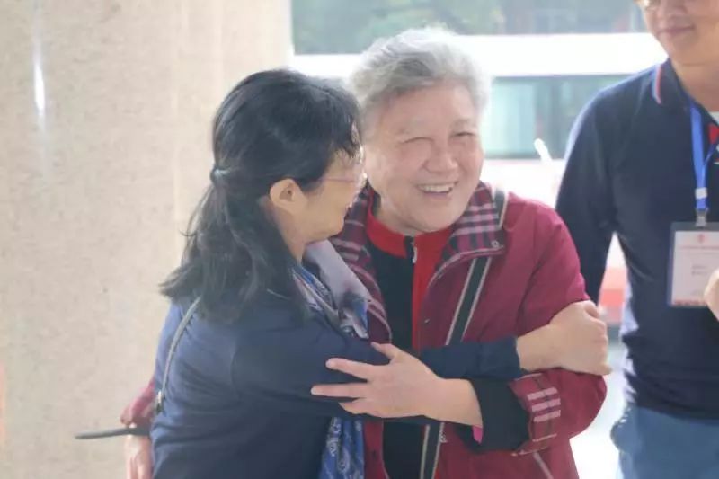 娉洰姣嶆牎,涓崡瀛﹀瓙79绾у洖姣嶆牎鎶ュ埌