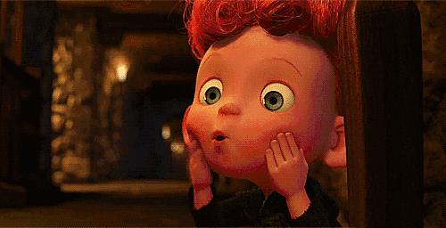 给干枯的身体洒水,给肌肤补充水分让皮肤放松