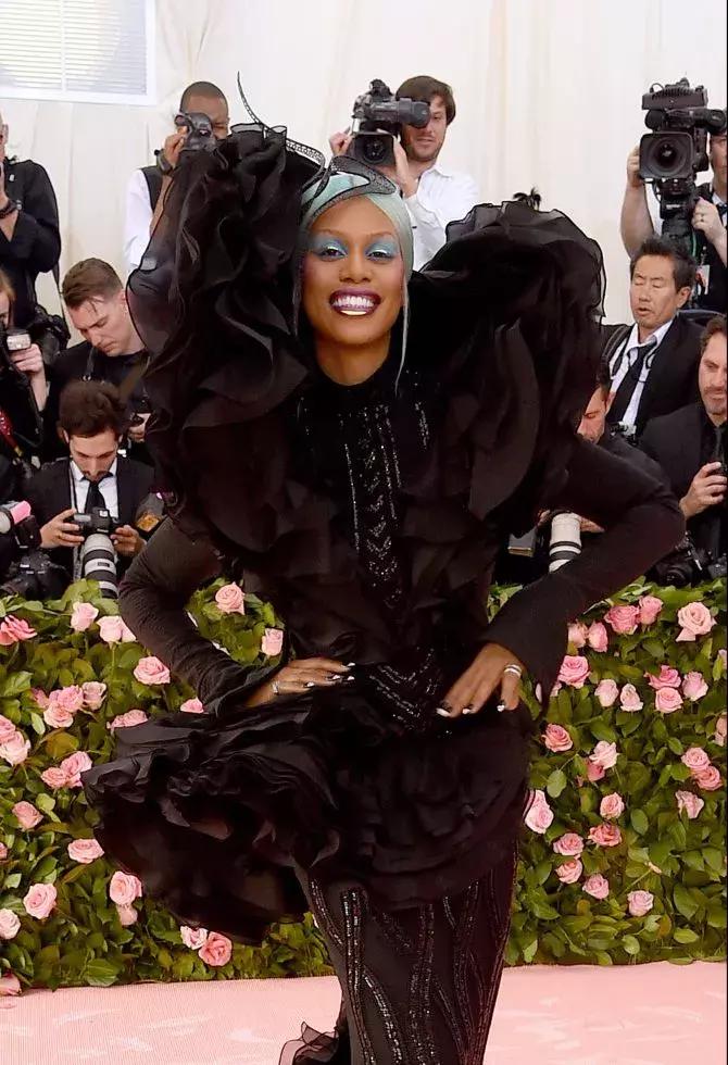 metgala20个最佳造型,metgala煎饼礼服