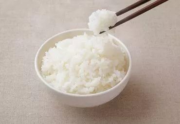 一家4口中毒的视频,一家4口全部送医抢救