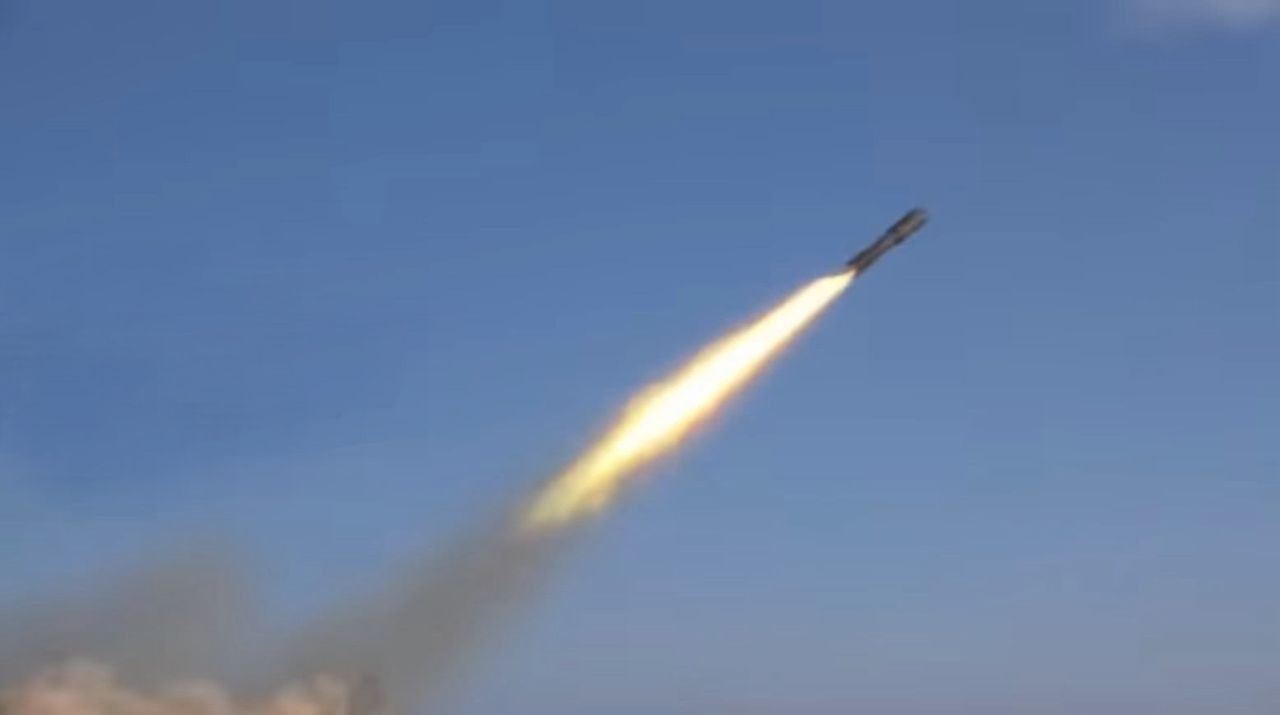 涓笢澶у浗绗竴鎴樺焦,涓笢澶у浗鏋滄柇鍑哄嚮