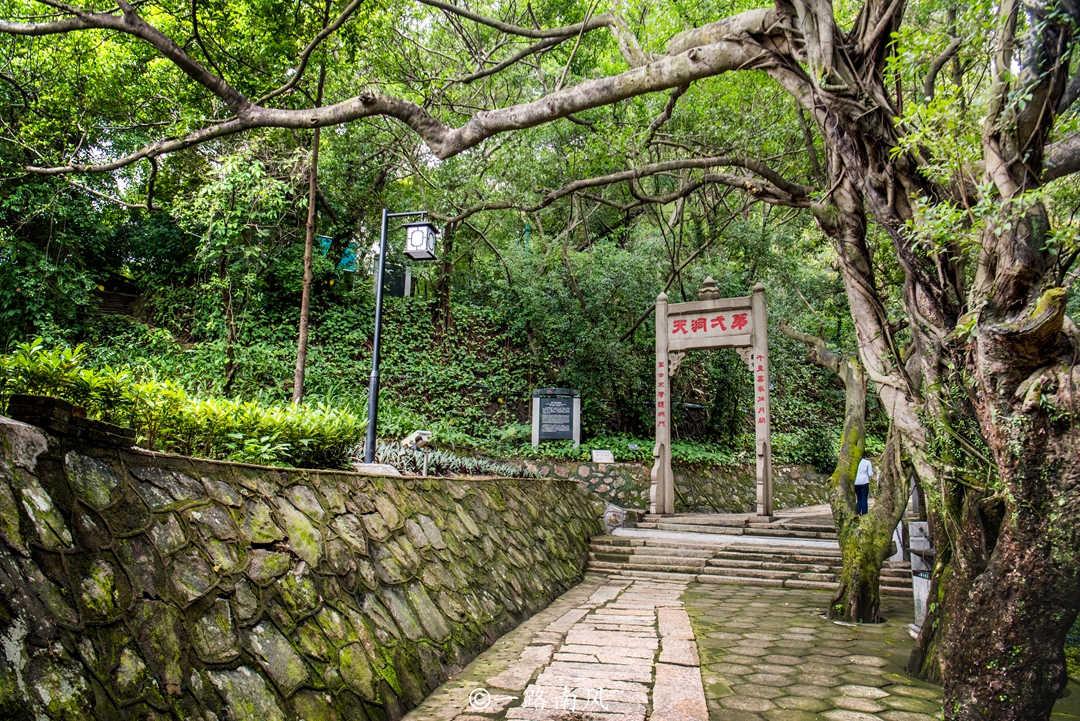 佛山西樵镇环境怎么样,佛山市西樵镇西樵山风景区