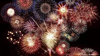 成年人之间的感情参杂着,各自忙乱互相牵挂下一句是什么