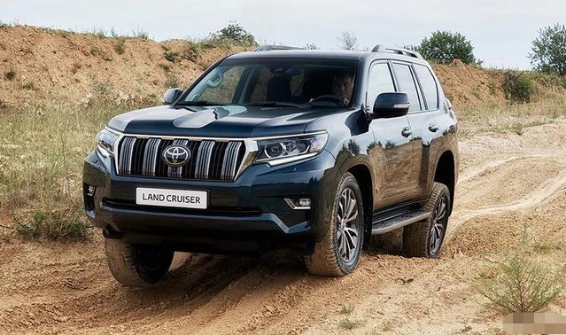 月薪8000，养一辆丰田普拉多压力很大吗？一年多少花销？