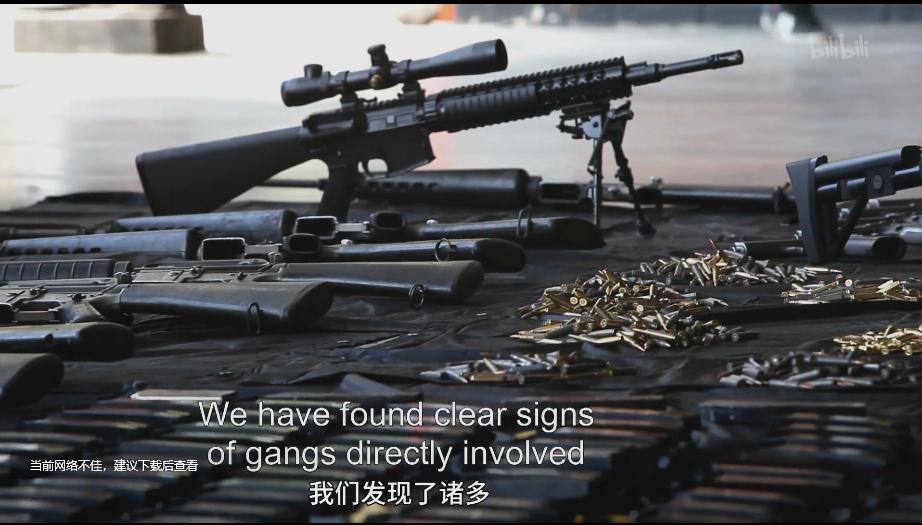 这纪录片太牛了，真实跟拍黑帮少年枪杀对手全过程，事先必买鞭炮