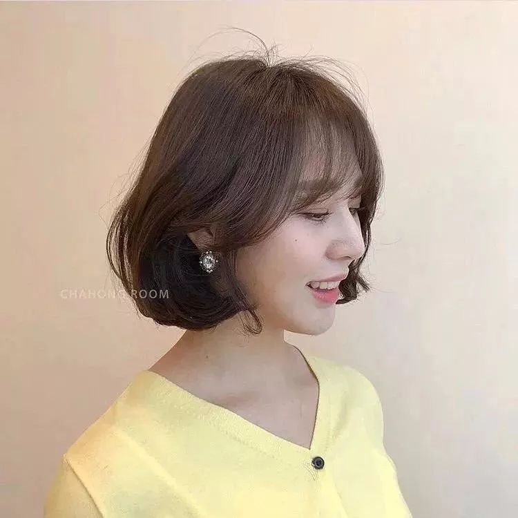 中长发锁骨发烫发中卷,初恋锁骨发中长发烫发