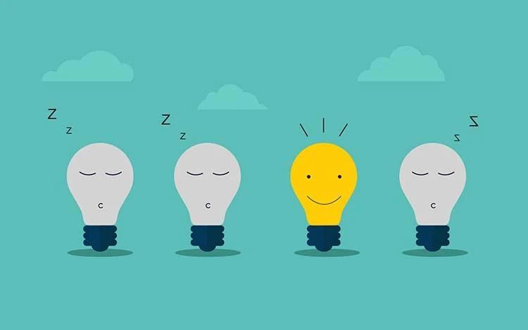 课虫：1对夫妻，4个微信号，卖男*用品性**，1年收入100万+