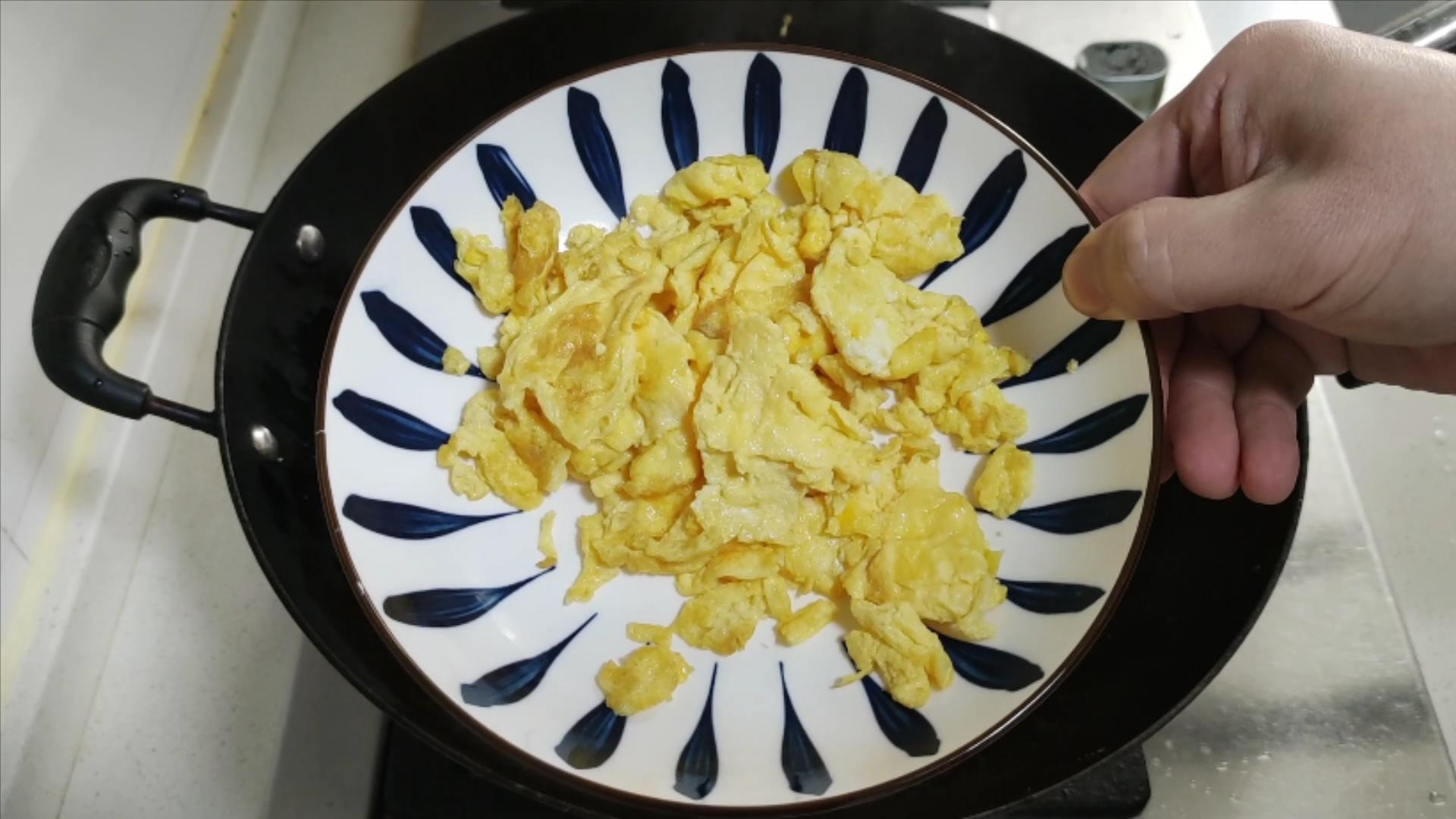 苦瓜怎么炒才不苦好吃,苦瓜要怎么炒才好吃又不苦