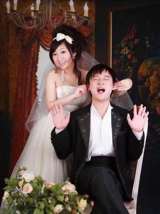 傅首尔婚纱造型,傅首尔婚纱照惊艳全场