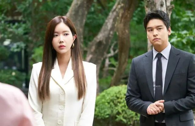 优雅的家女主穿搭西装,优雅的家合集104