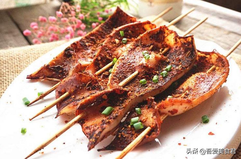 最新特色烧烤技术配方,全套烧烤技术配方学会即可开店