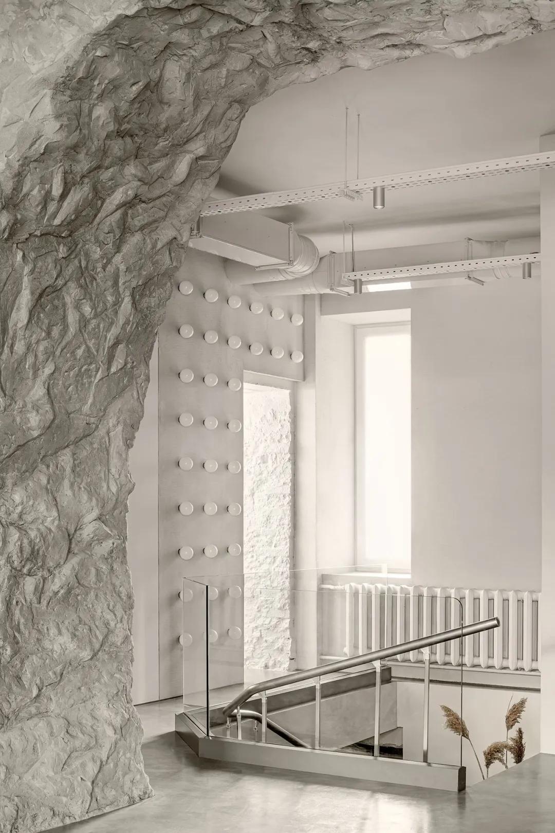 小而美的美容院设计方案,现代极简轻奢美容院设计案例