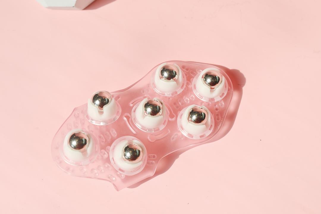 贫民窟女生必买好物,贫民窟女孩必看美妆大牌小样