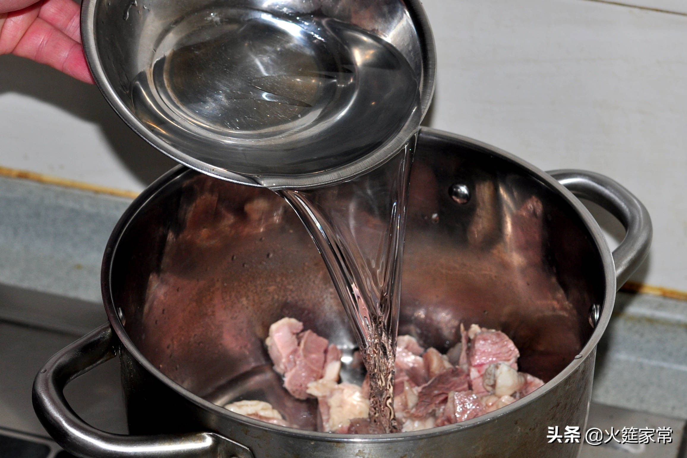 让人食欲大增的辣椒拌饭,牛肉盖浇饭很好吃