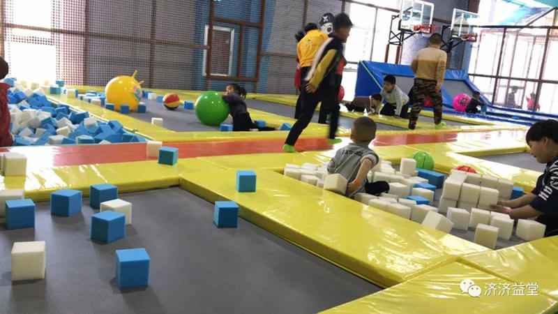 儿童乐园游乐场加盟要多少钱,vr儿童乐园加盟品牌