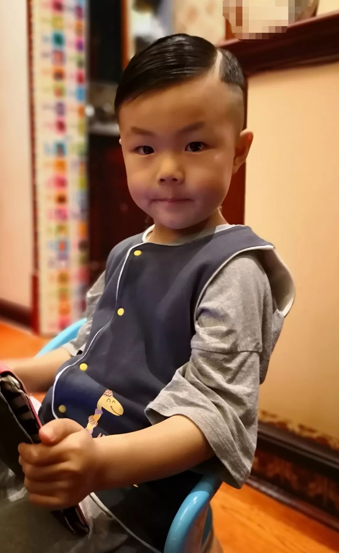 沉浸式足球训练英格兰,足球教练沉浸式教小学生