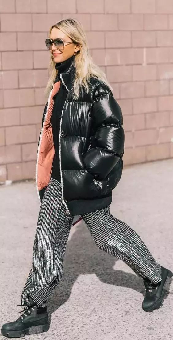 冬季羽绒服怎么穿才高级,这个冬天怎么穿羽绒服