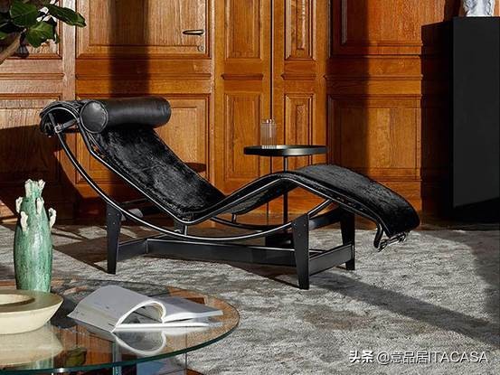 从Cassina到Vitra|这十把椅子里，藏着永不过时的时代风尚