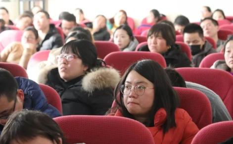 坐月子可以洗头吹风吗,月子期间能洗头吹风么