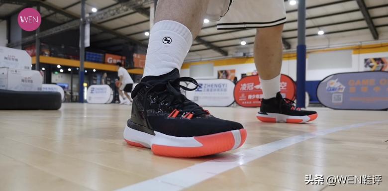 不到四百的好鞋推荐,不到四百块的潮鞋