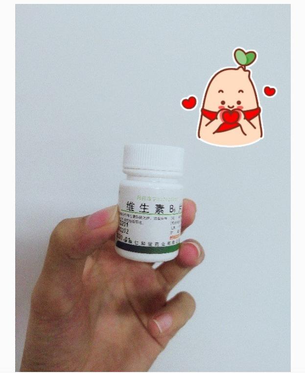 消灭闭口粉刺正确护肤方法,闭口性粉刺可以补水护肤吗