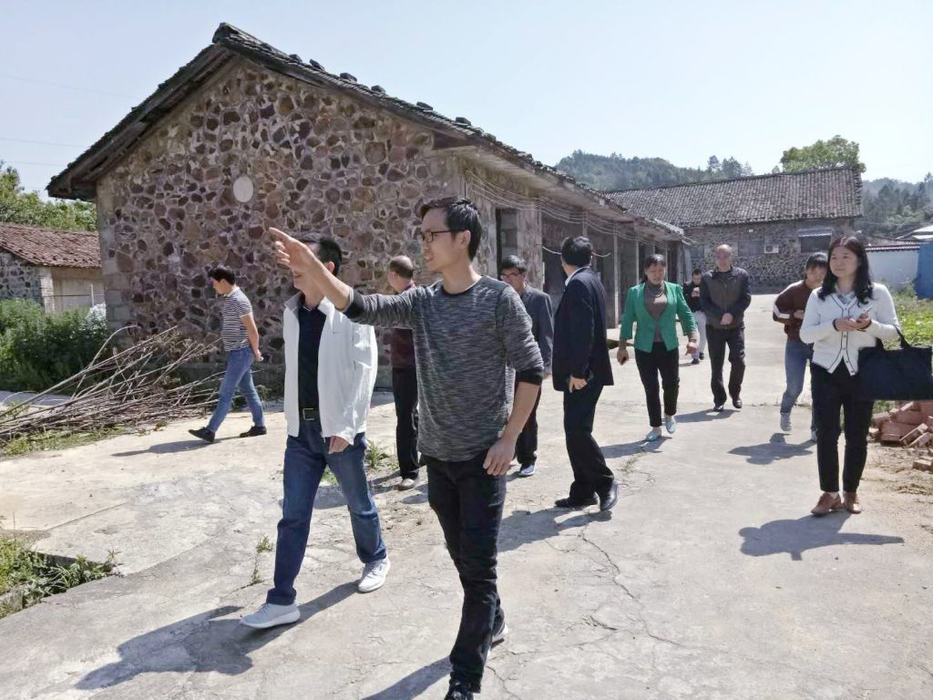 养蛇致富的真实案例,养蛇致富