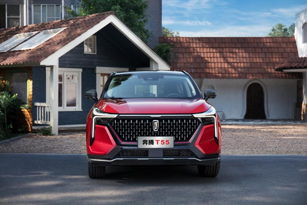 牵手李宁羽毛球，打造新国潮品牌，奔腾T55只为跨界而来