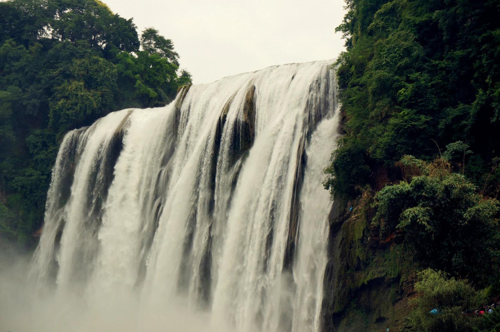 一句话赞叹黄果树瀑布,黄果树瀑布深度解析