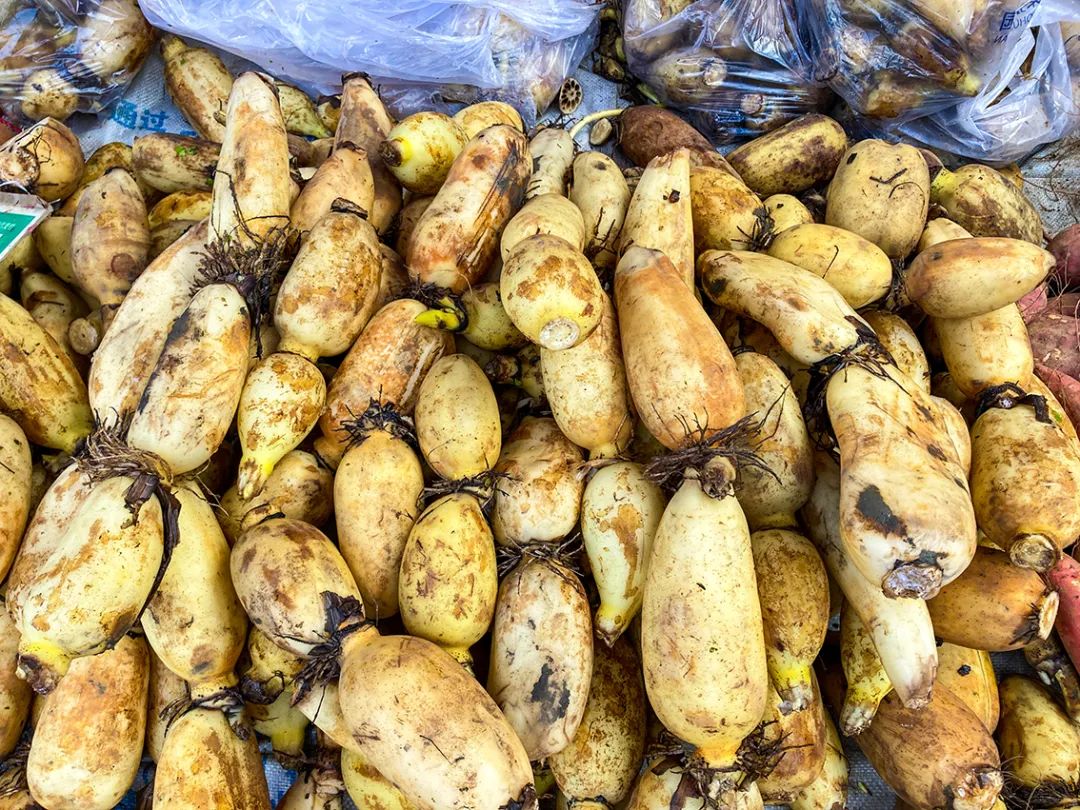 不错挺便宜的早市,附近比较旺的早市