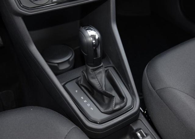 新捷达起步顿挫像供不上油,新捷达加速无力油门发闷