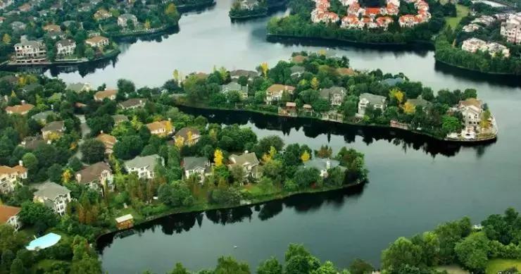 惠州龙湖地产项目,最新房企百强名单