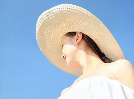 改善毛孔粗大油腻暗沉的方法,如何拯救毛孔粗大油腻的脸