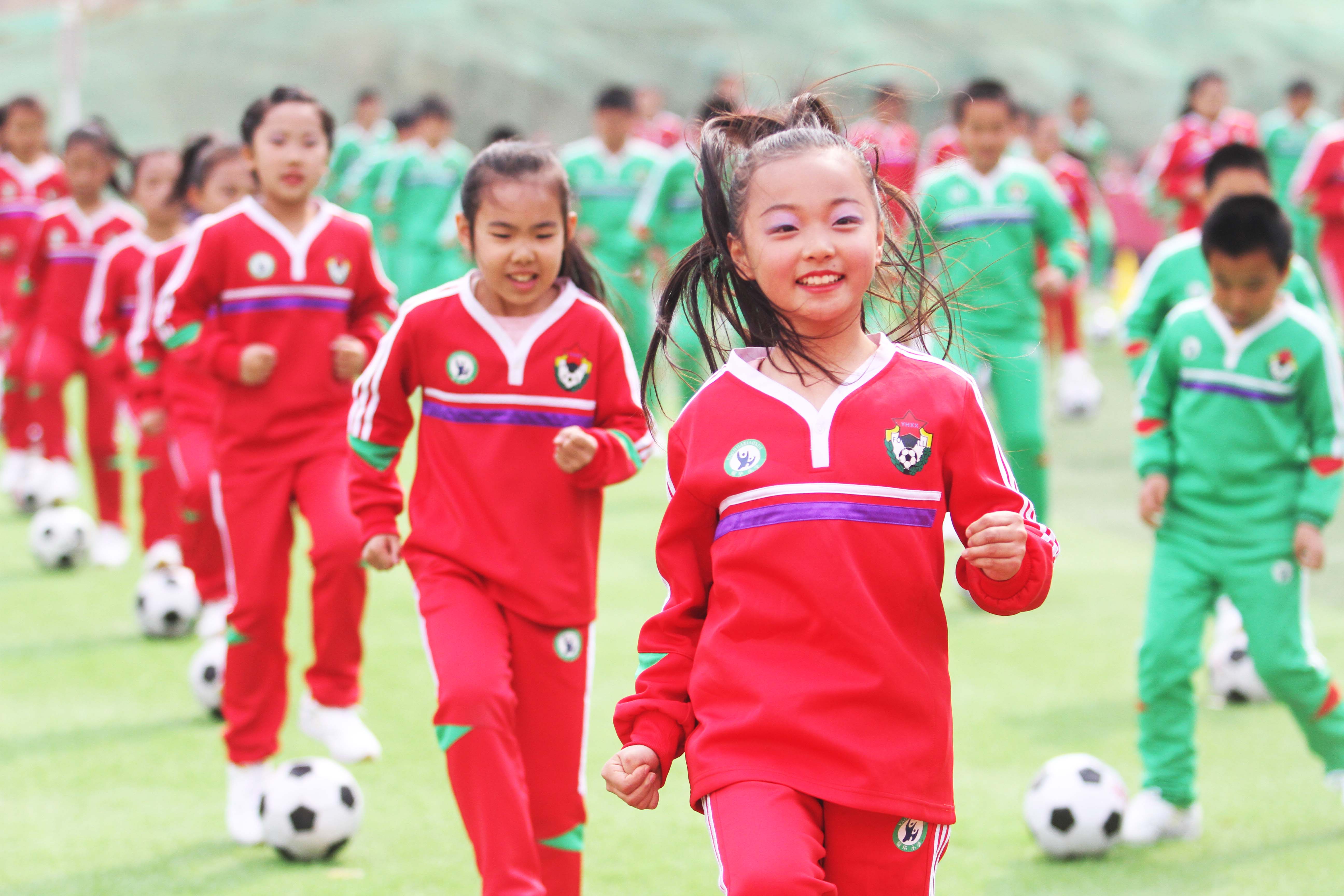 港城师生唱响运动之春序曲