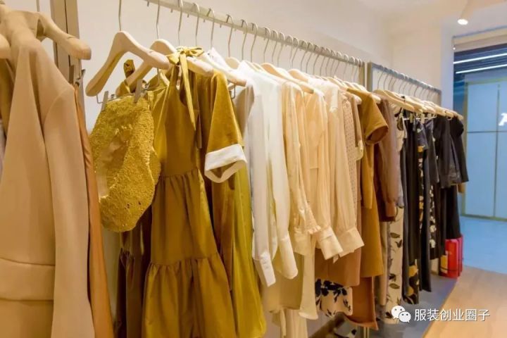 天津最大的服装批发市场在哪里,海南服装男服装批发市场