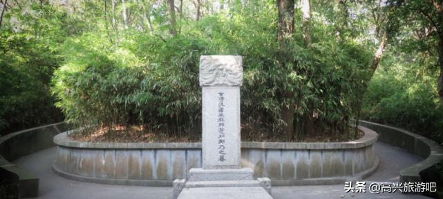 28岁古浡泥国王因何客死中国，并葬在南京？断颈驮碑石龟传说感人