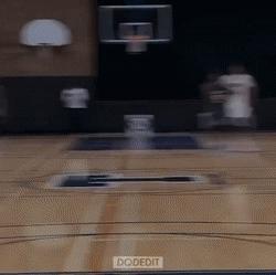 2米中国胖虎，NCAA生涯出师不利...