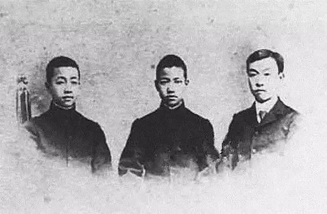 一个官三代，留学16年，但没拿过一个学位，最终却成为国学大师