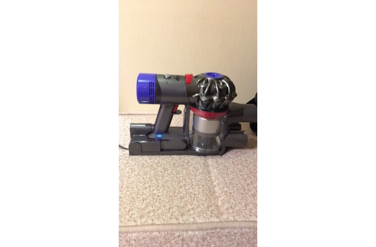 告别清洁噪音戴森V8静音式吸尘器