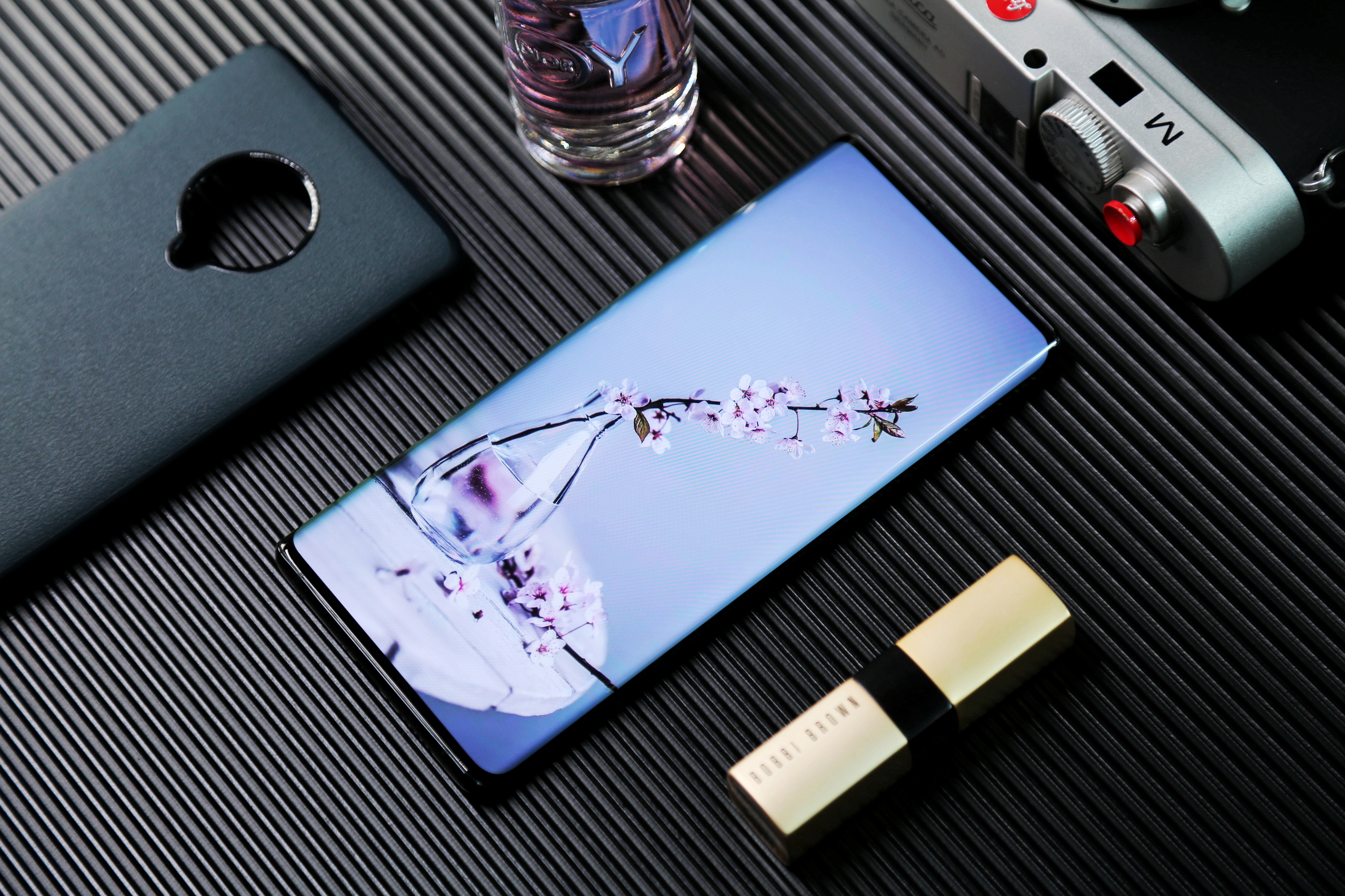 nex3和nex3s外观有什么区别,vivonex3对比华为mate30pro