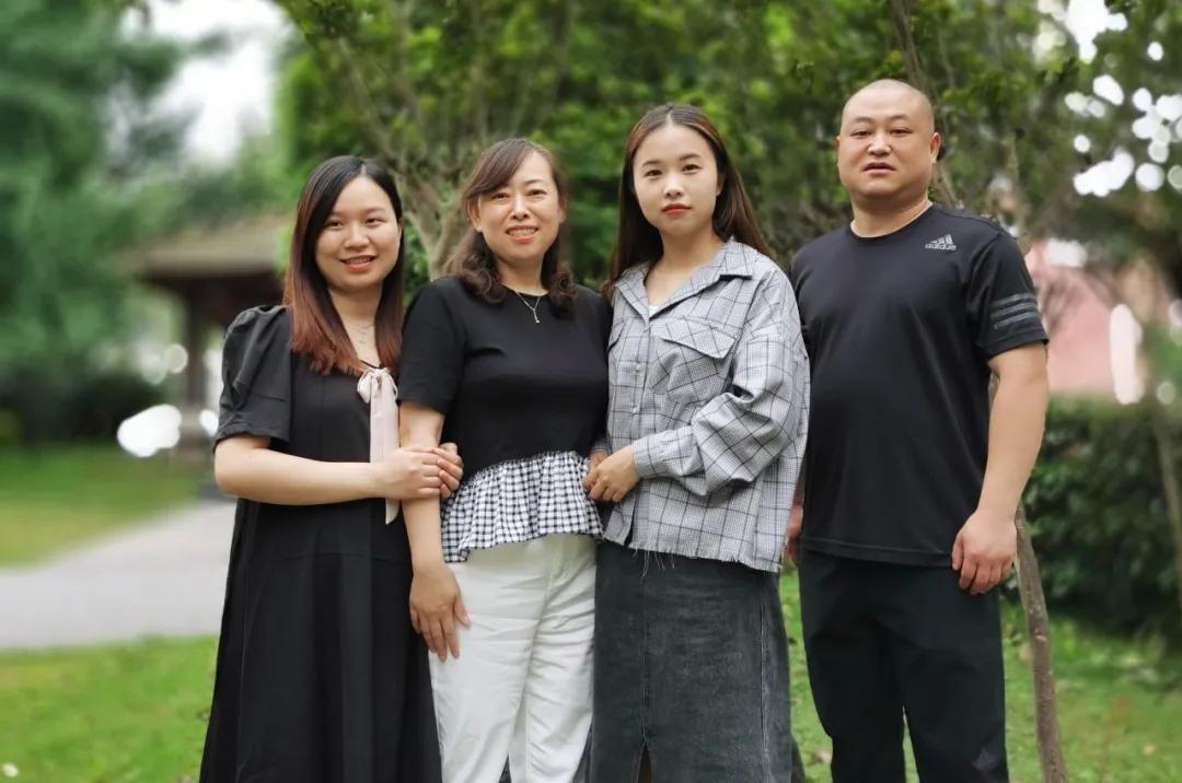 骞哥鎴愰暱灏忓,骞哥鎴愰暱甯堢敓鍏变韩鍥剧墖