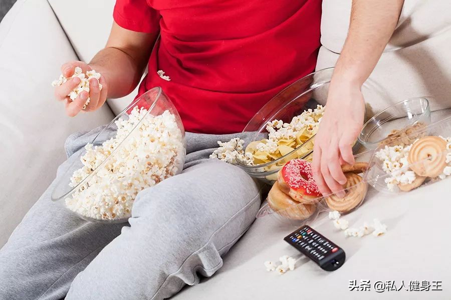 为什么不饿却一直吃,明明不饿却还想吃是什么原因