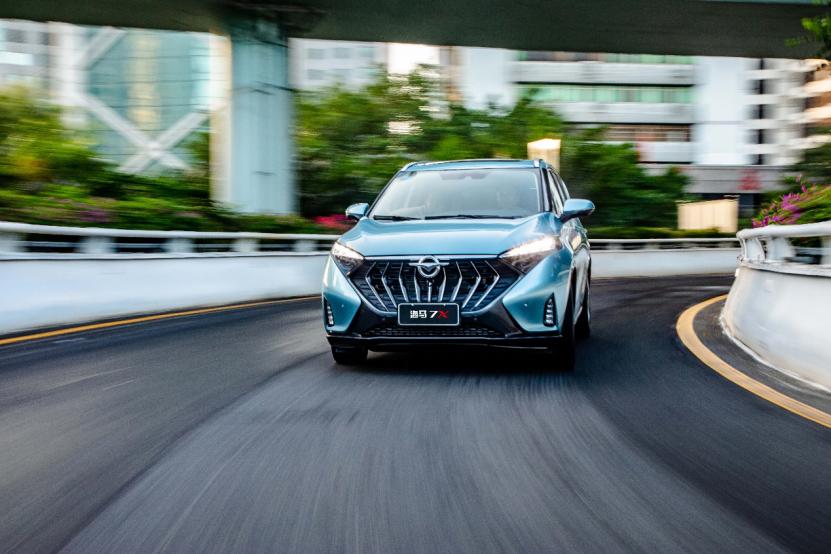 全家出行选车难，村长李锐安利海马汽车新品7X，网友：值得一盘