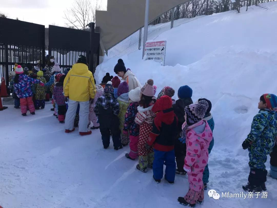 被疫情憋疯小朋友,被疫情憋疯的孩子们