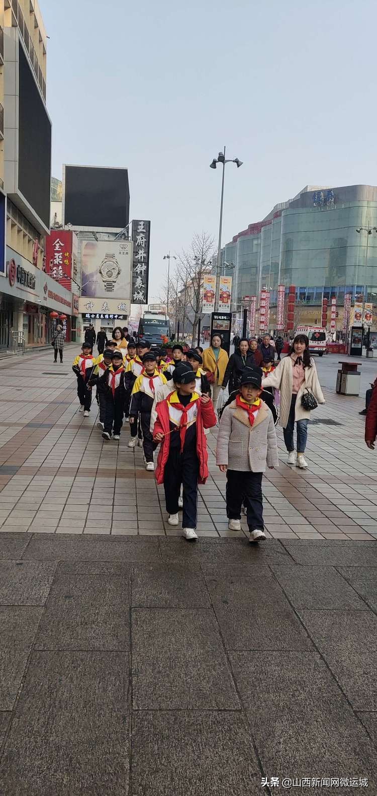 今日西关学子赴京展风采昔日临猗知青车站献爱心
