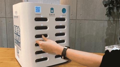 太好卖了!外国小伙在浙江月入10万,就靠做中国货代购