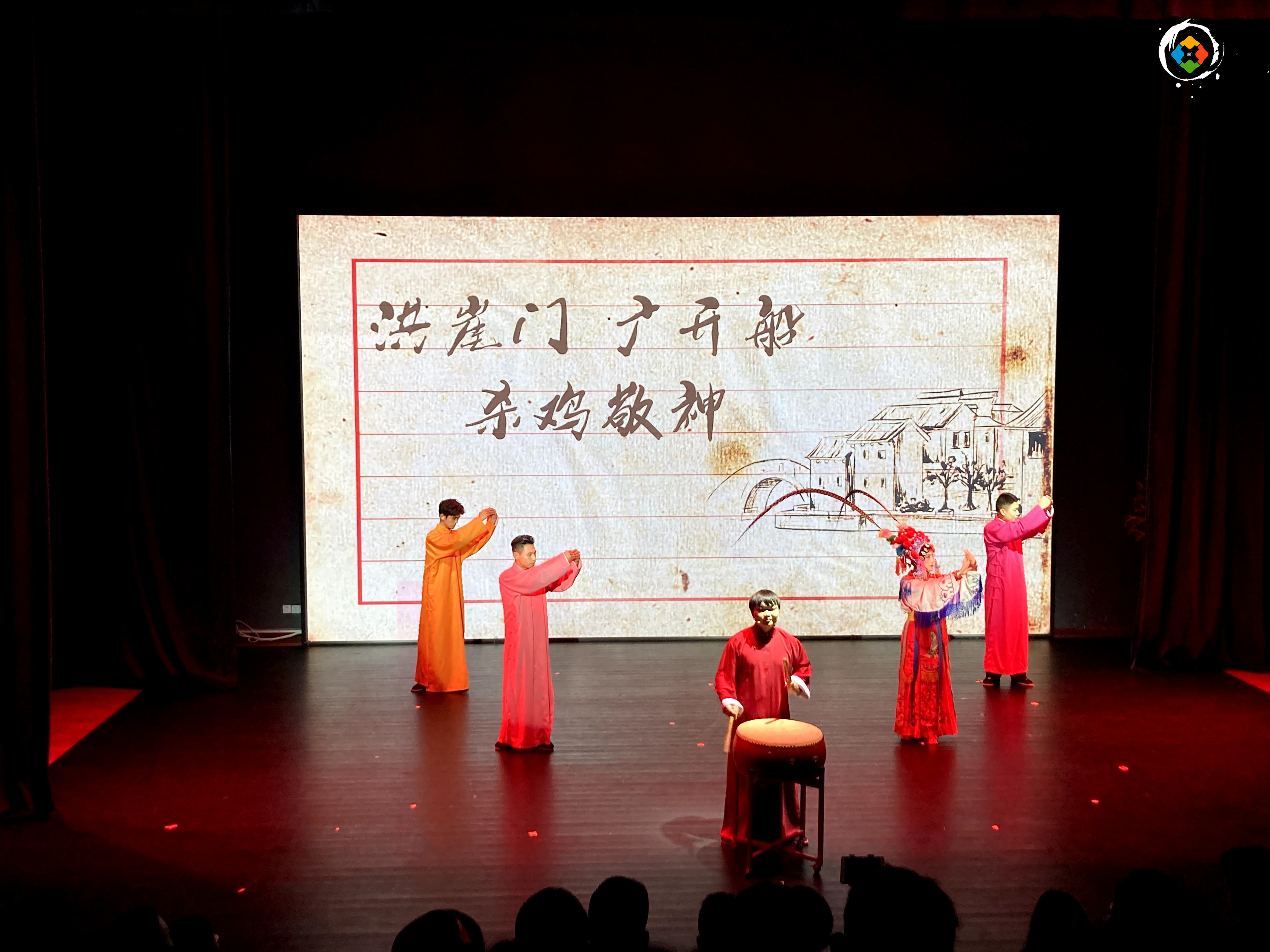 对话重庆原声社：从房地产到喜剧，延续了80后创始人的校园梦想