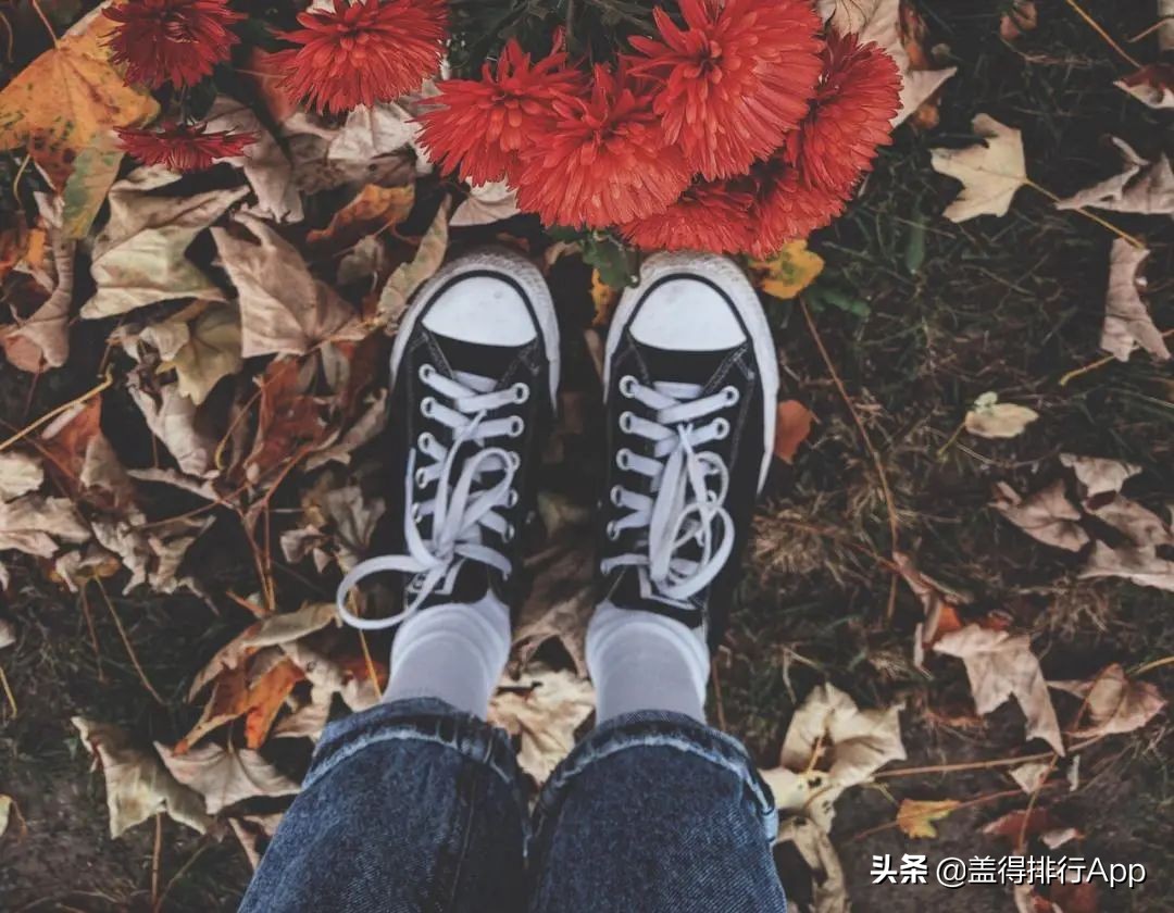 超好看的十款帆布鞋,这5款经典帆布鞋还能再流行100年