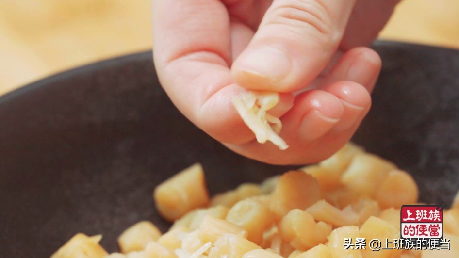 自己怎么熬拌面酱,最简单的拌面酱汁辣