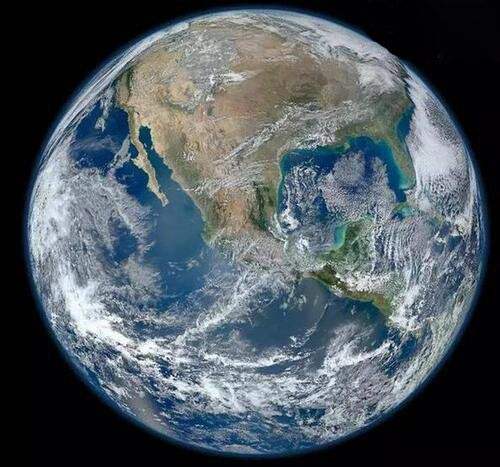 蓝色是宇宙最本质的颜色,蓝色是宇宙中最本质的颜色